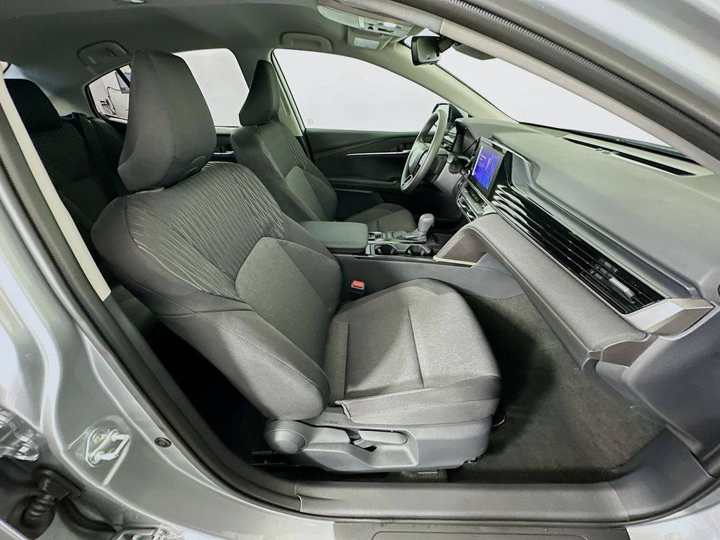 Thumbnail: 2026 Toyota Camry - 28