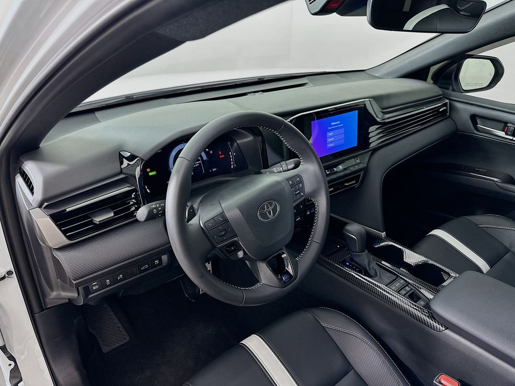 Thumbnail: 2025 Toyota Camry - 9