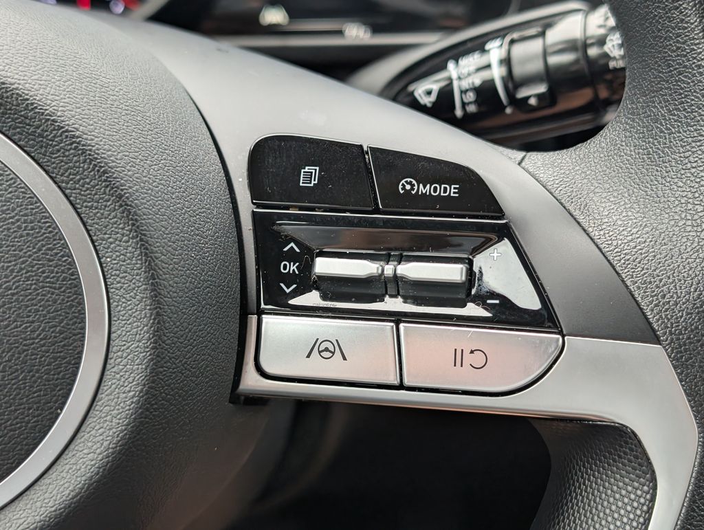 Used 2023 Hyundai Elantra Sedan