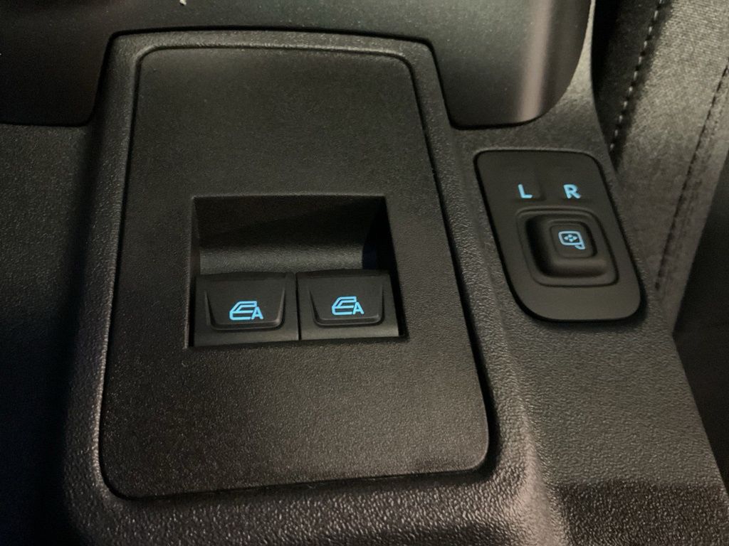 New 2025 Black Ford Base image 19