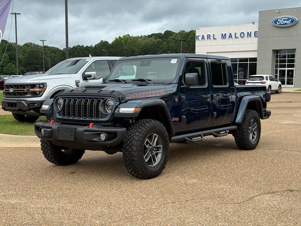 2025 Jeep Gladiator Mojave Crew Cab 4WD
