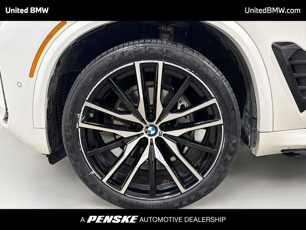 Thumbnail: 2025 BMW X5 - 2