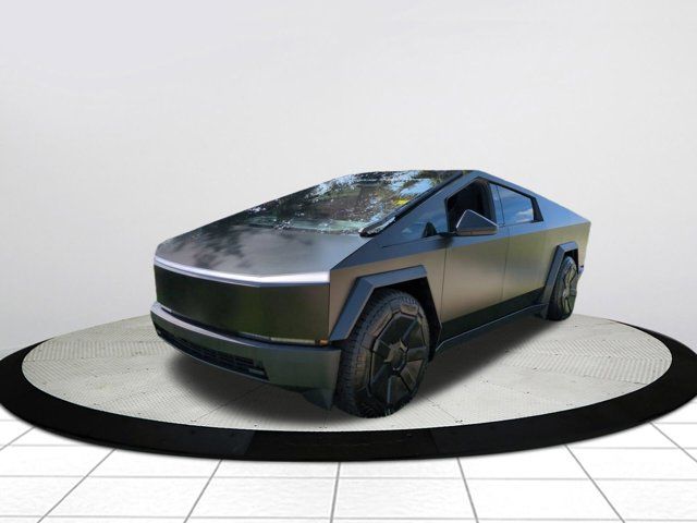 Used 2024  Tesla Base image 7