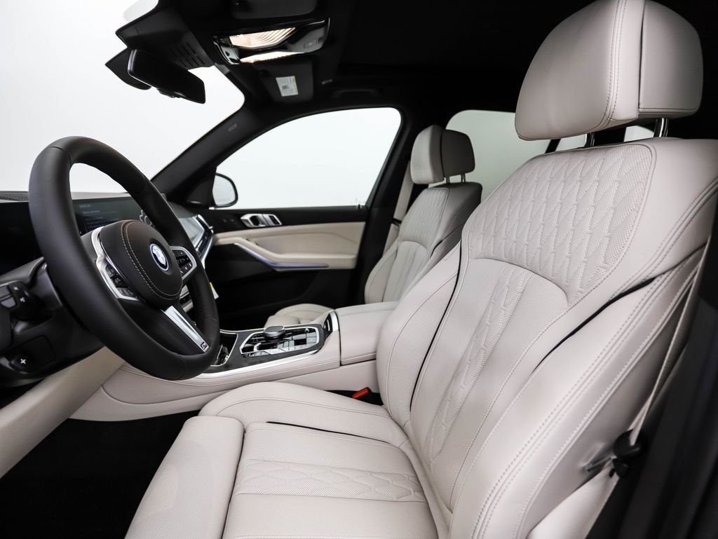 Thumbnail: 2026 BMW X5 - 11