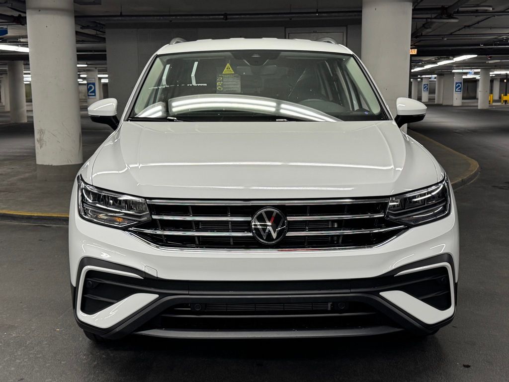 2024 Volkswagen Tiguan 2.0T SE 27