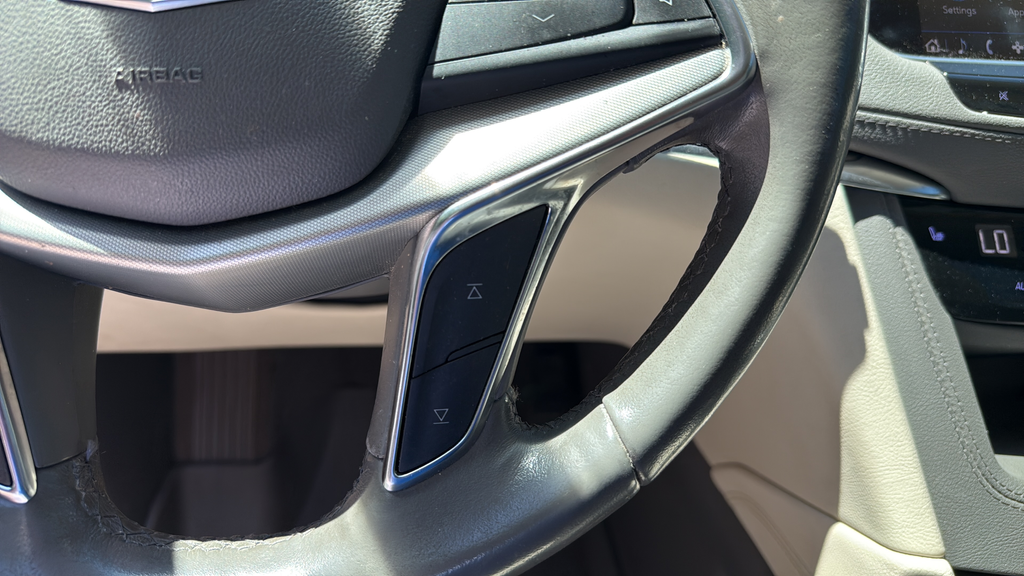 2022 Cadillac XT5