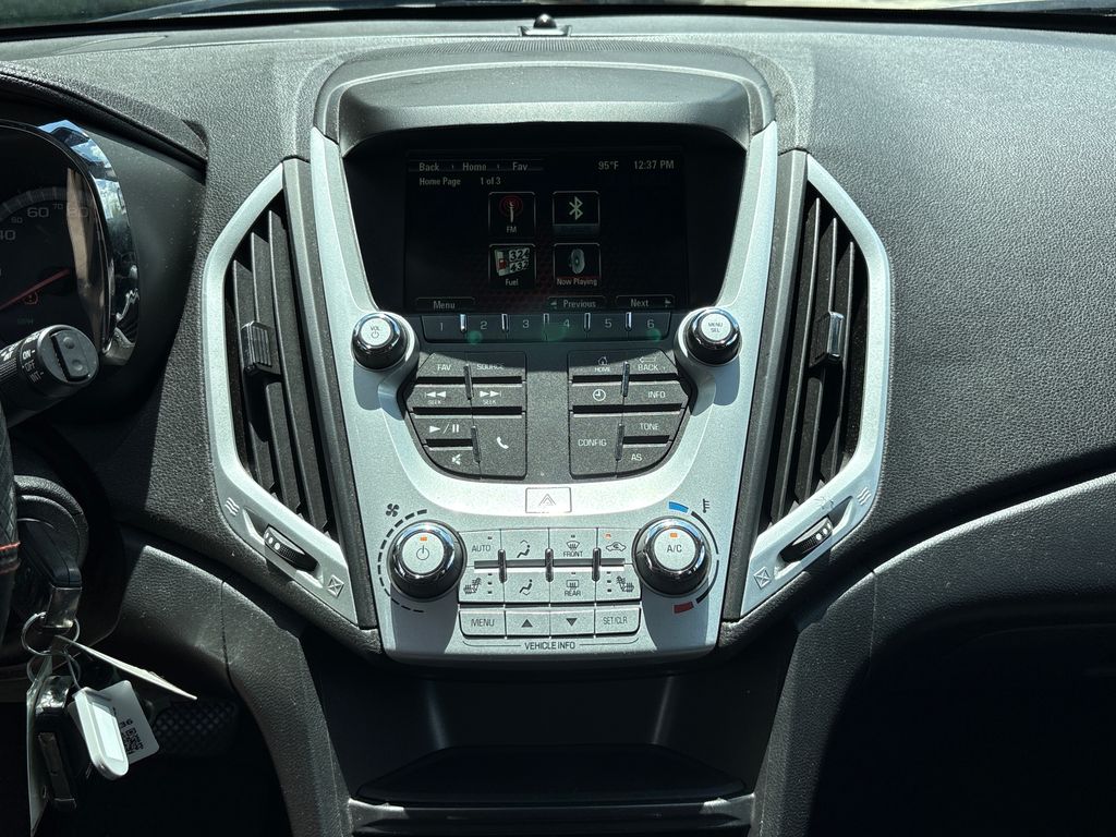 Used 2016 White GMC SLE-2 image 23
