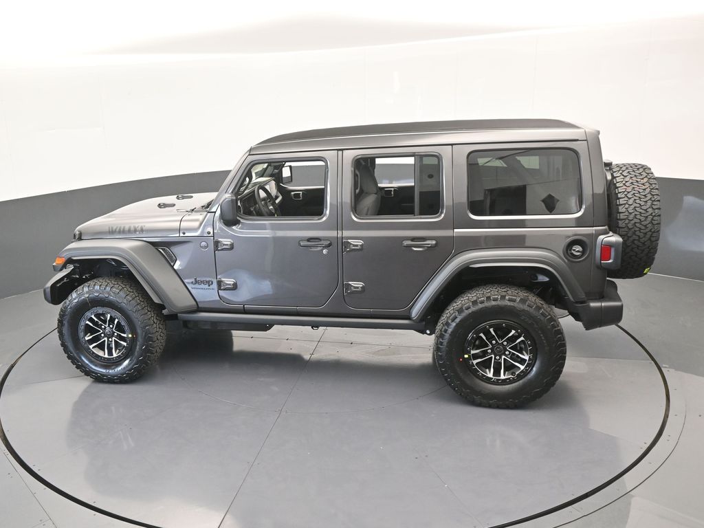 New 2026 Granite Crystal Metallic Clearcoat Jeep Willys image 41