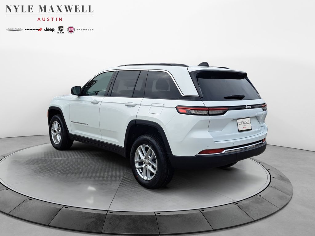 New Car 2025 Jeep Grand Cherokee  Laredo For Sale Under $35,000 In Austin, Texas