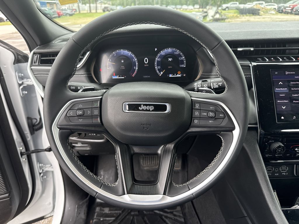2025 Jeep Grand Cherokee L Laredo White at Classic Elite Chevrolet Sugar Land