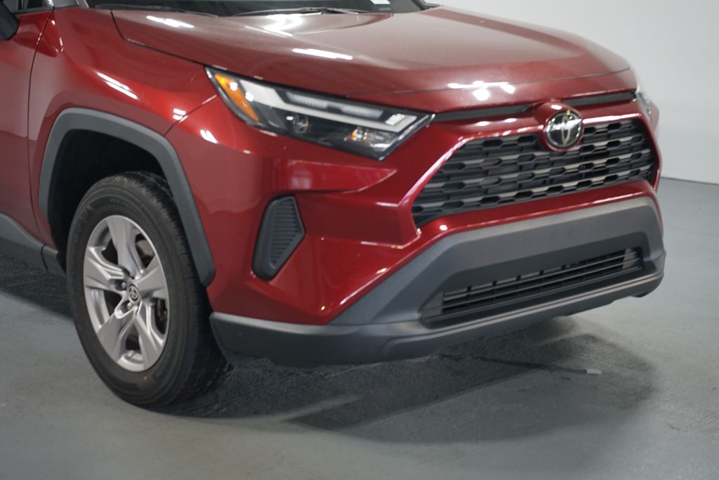 Thumbnail: 2023 Toyota RAV4 - 4
