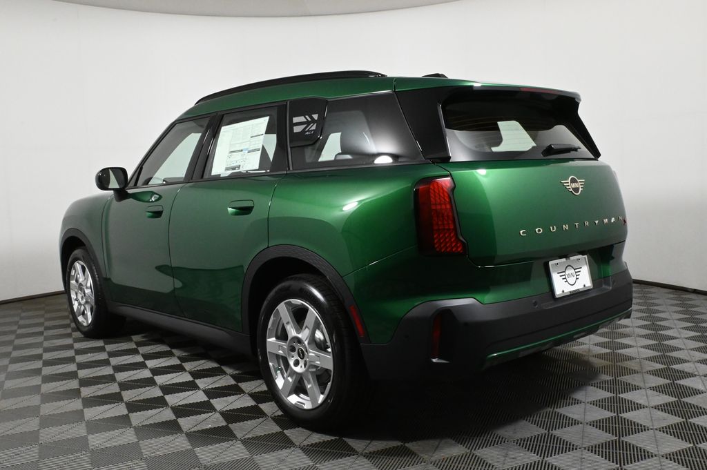 2025 MINI Cooper Countryman Base 5