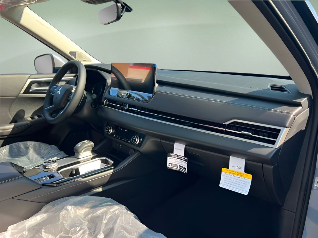 New 2026 Mitsubishi Outlander SUV