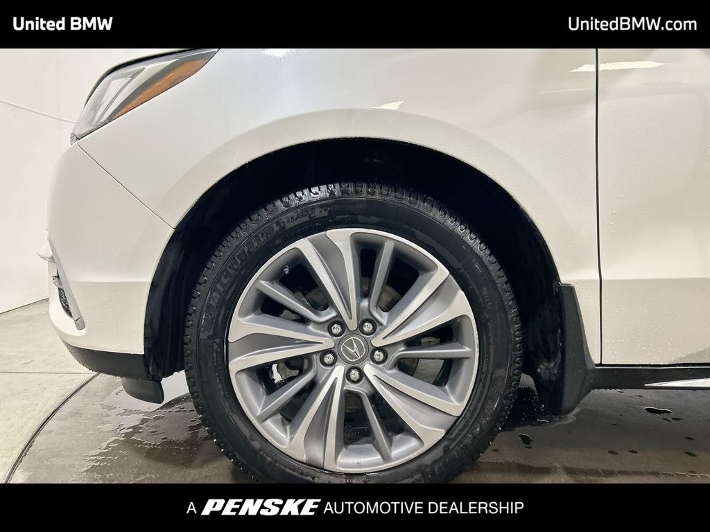 Thumbnail: 2018 Acura MDX - 10