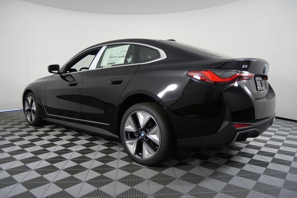 2025 BMW i4 eDrive40 5