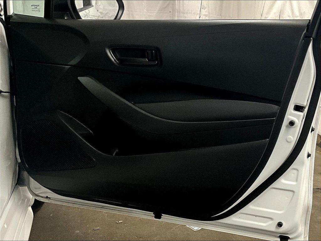 2023 Toyota Corolla — photo 12
