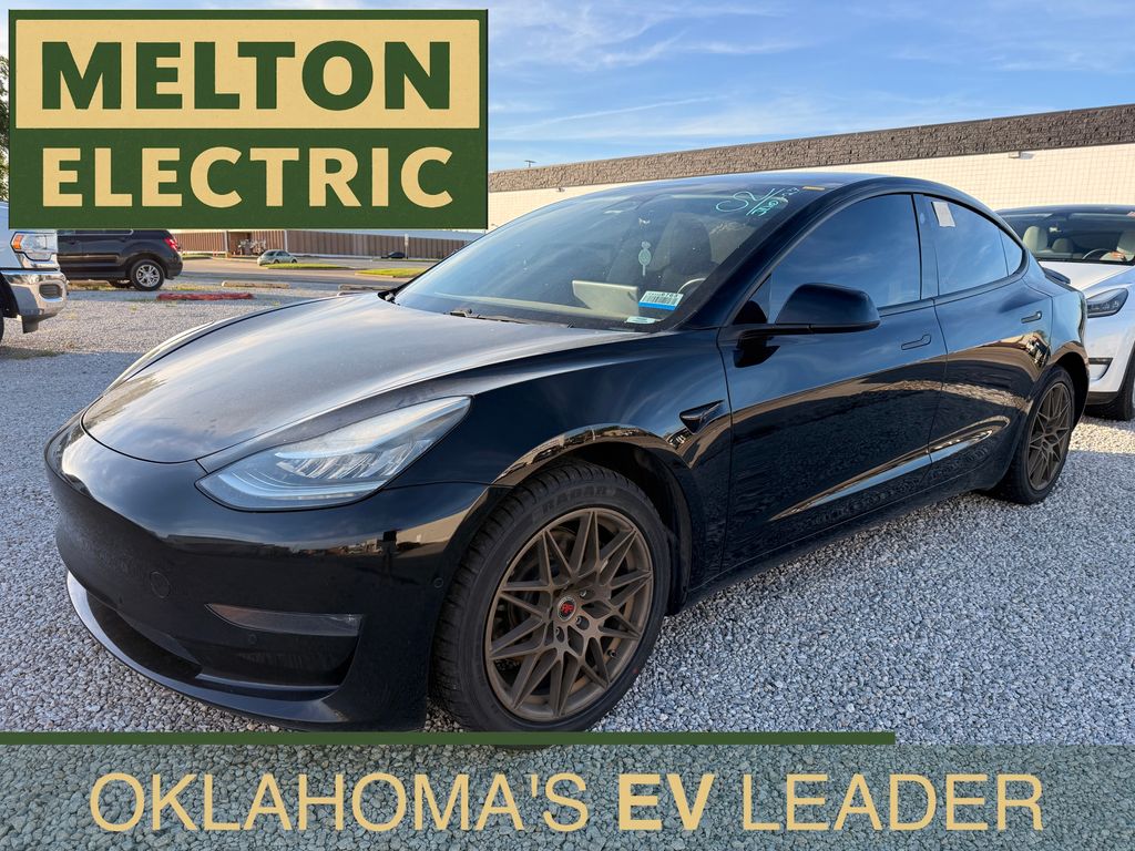 Solid Black 2018 Tesla Model 3 Long Range RWD Sedan Rear-Wheel Drive 1-Speed Automatic