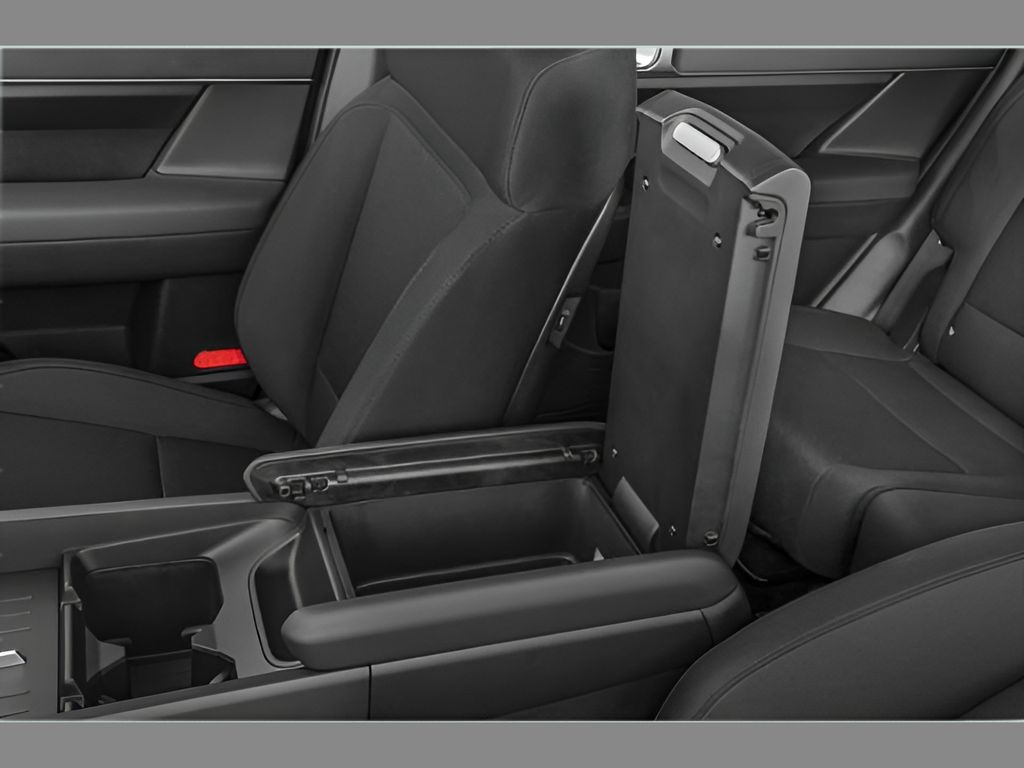 New 2026 Silver Hyundai SE image 14