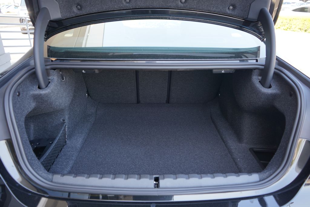 Thumbnail: 2026 BMW 4 Series - 21