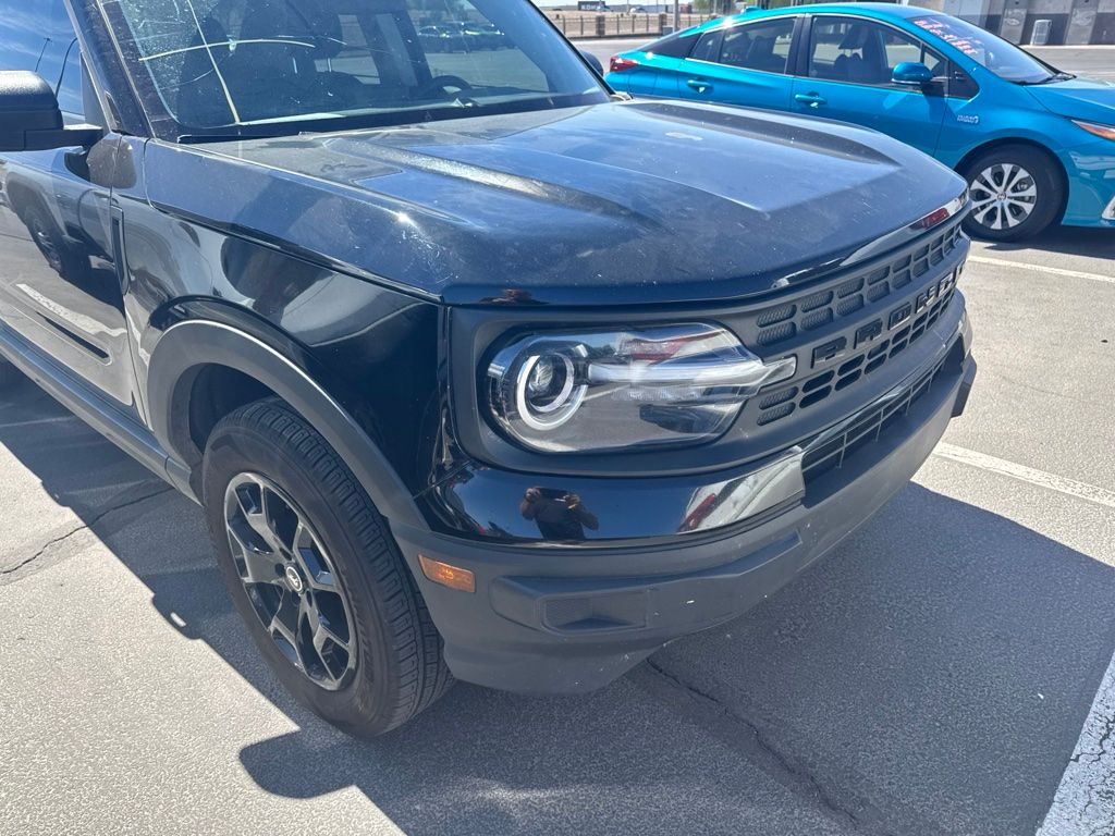 Thumbnail: 2021 Ford Bronco Sport - 3