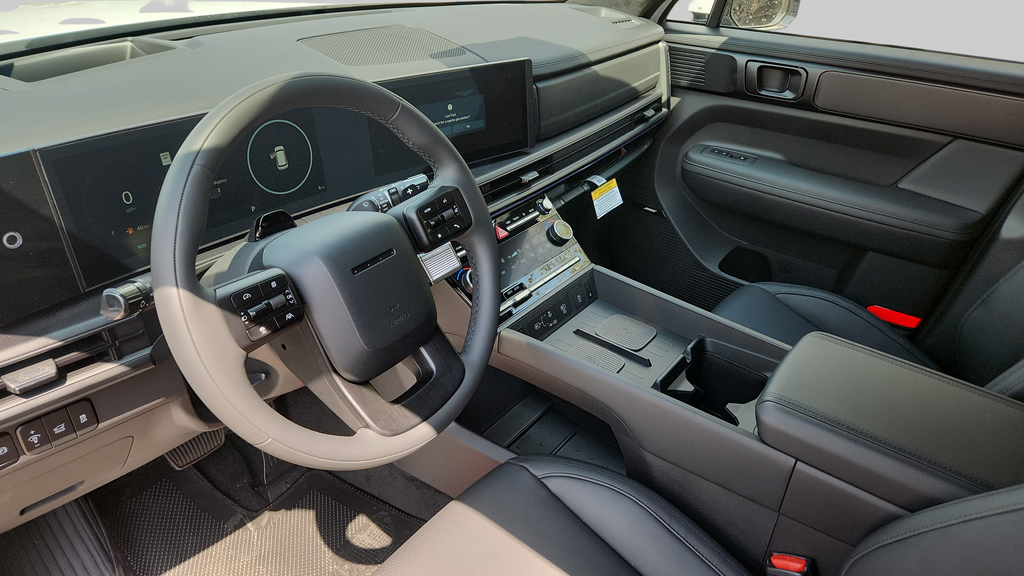 2025 Hyundai Santa Fe Hybrid