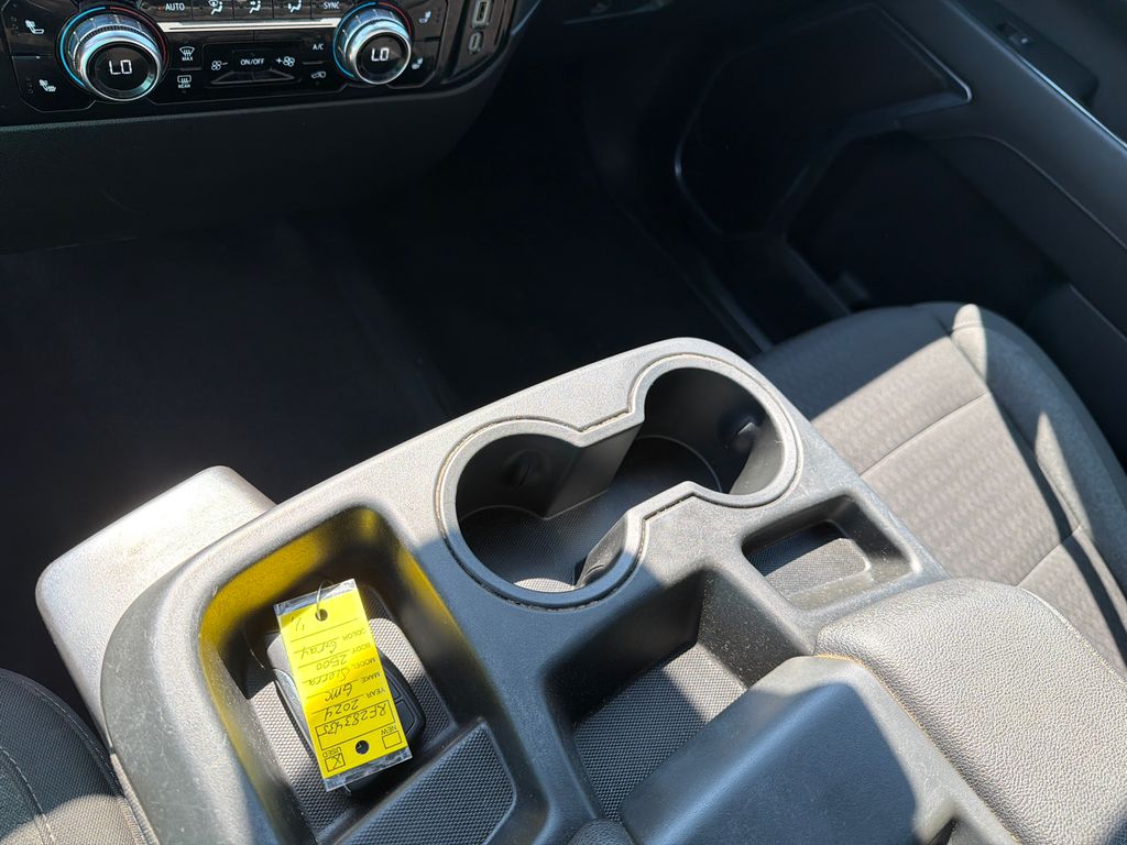 Used 2024 Gray GMC SLE image 32