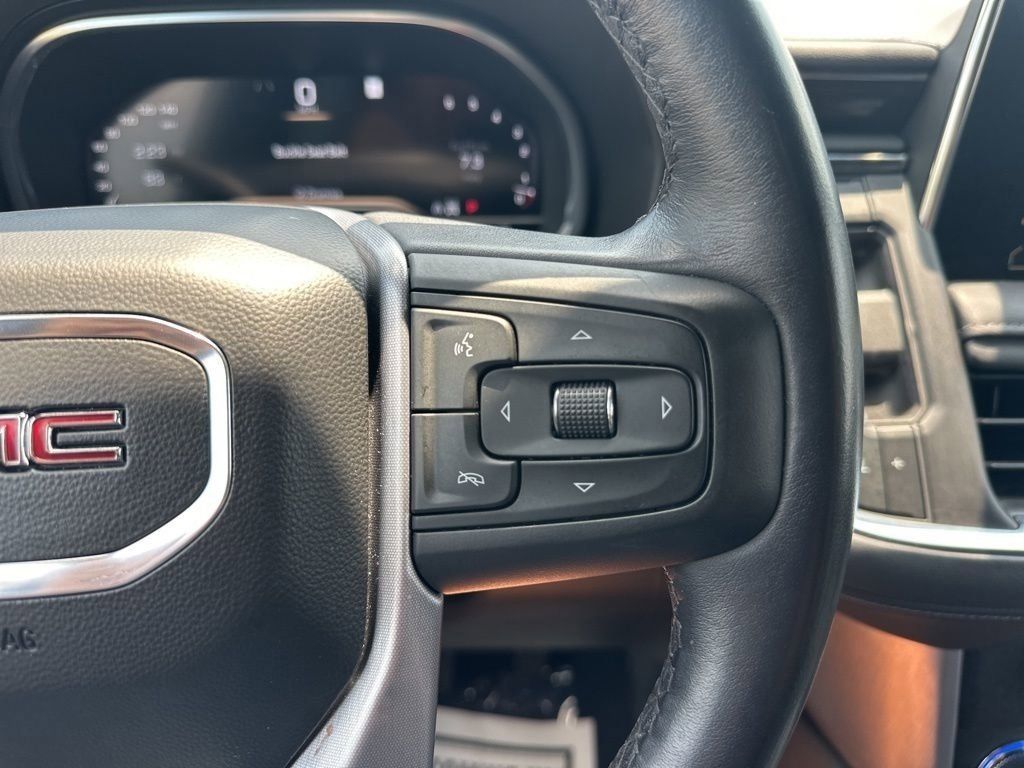 2022 Onyx Black GMC Yukon XL SLE 4X4 SUV