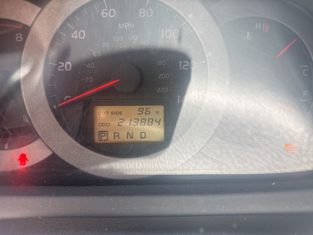 2008 Toyota RAV4  4