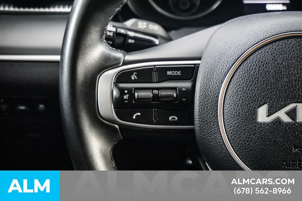 Used 2022 Black Kia GT-Line image 25