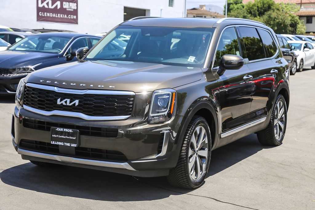 2022 Kia Telluride S 5