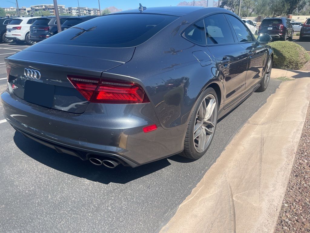 Thumbnail: 2016 Audi S7 - 9