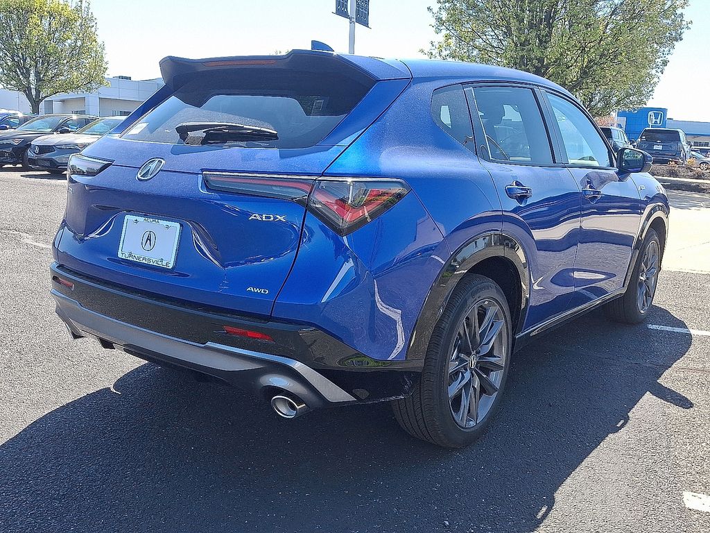 Thumbnail: 2025 Acura ADX - 4
