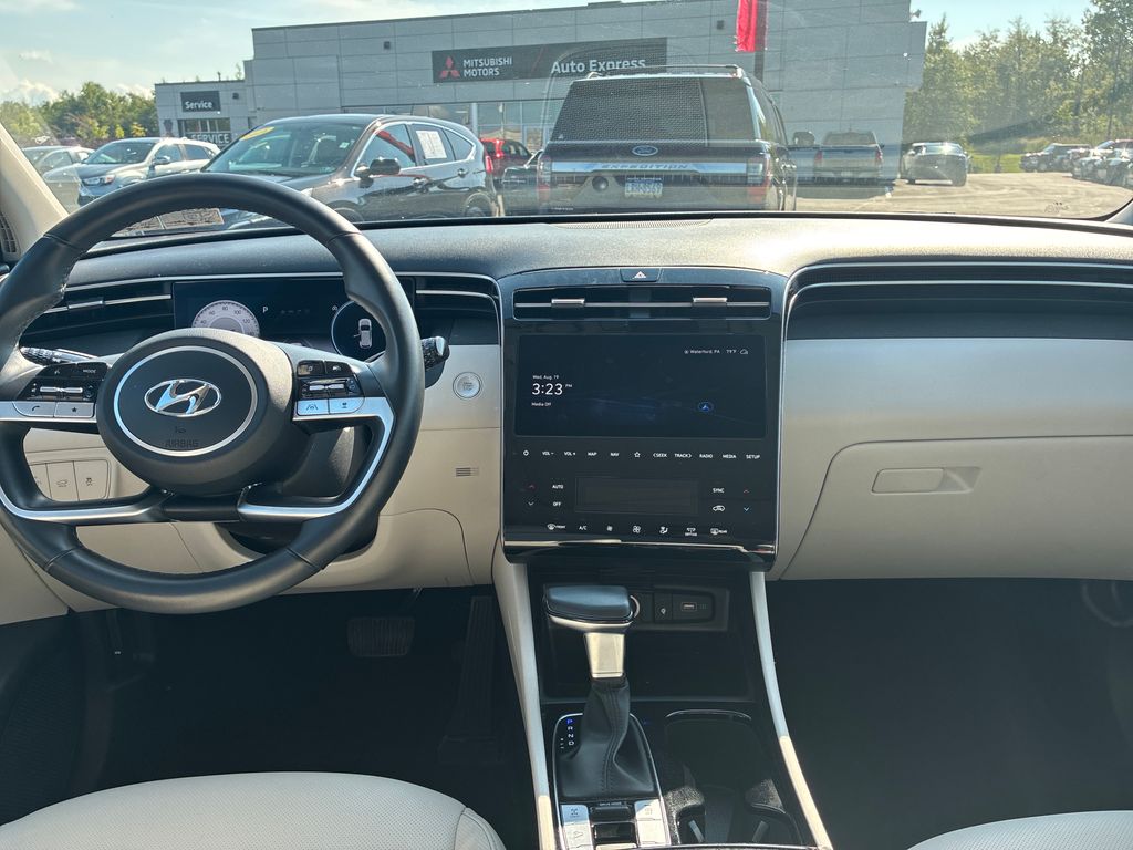 2024 Hyundai Tucson SEL Gray at Bob Ruth Ford