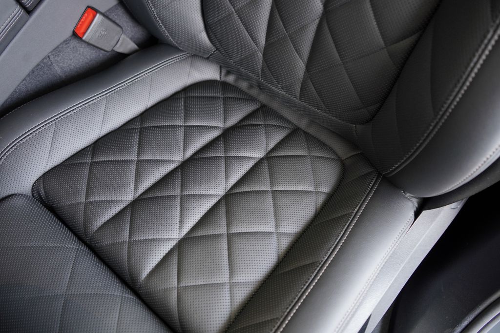 Thumbnail: 2026 BMW X5 - 11