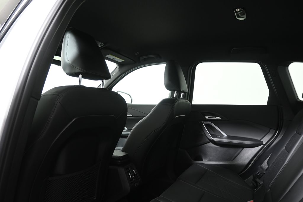 Thumbnail: 2023 BMW X1 - 30