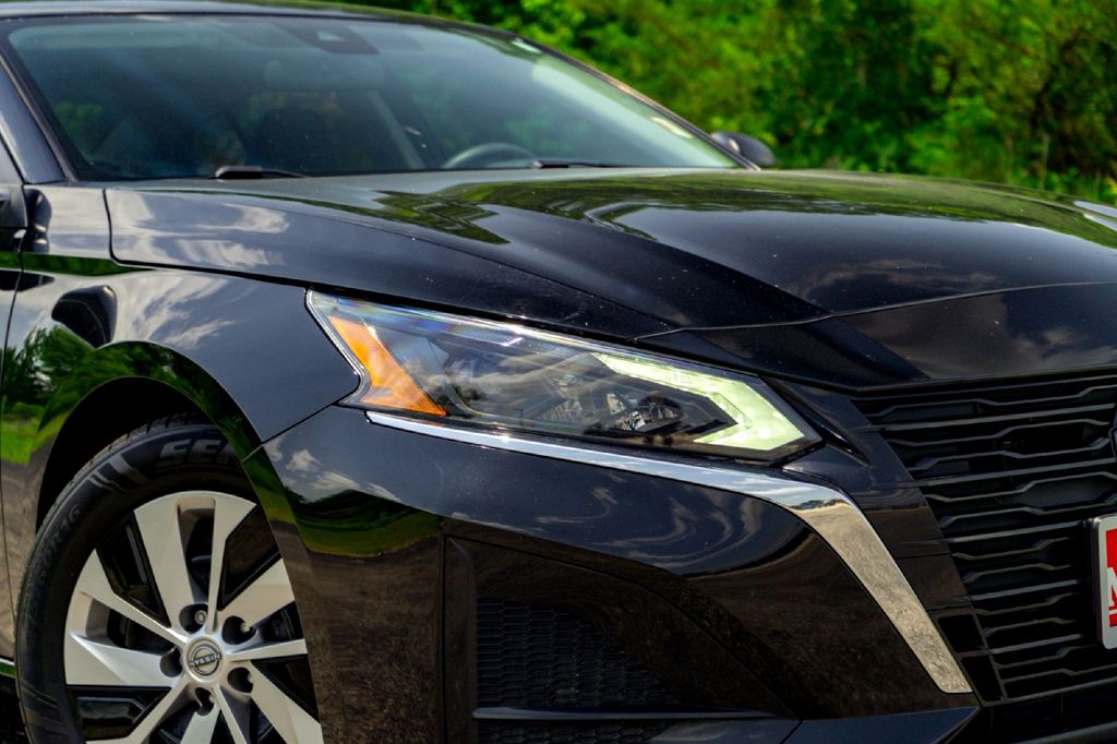 Used Car 2024 Nissan Altima  2.5 S For Sale Under $20,000 In Taylor, Texas