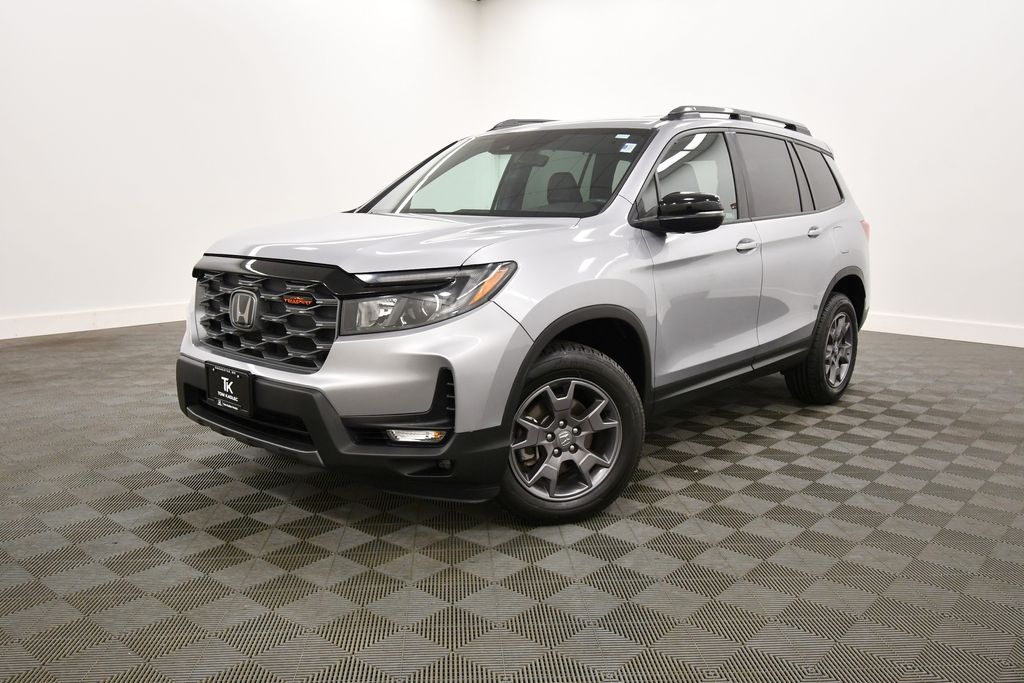 Used 2024 Honda Passport SUV