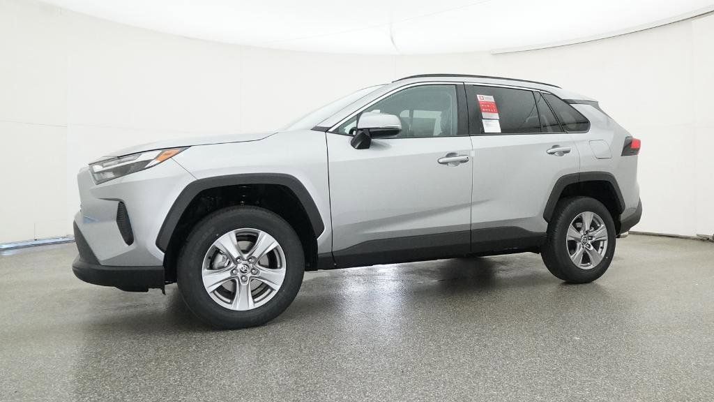 Thumbnail: 2025 Toyota RAV4 - 12