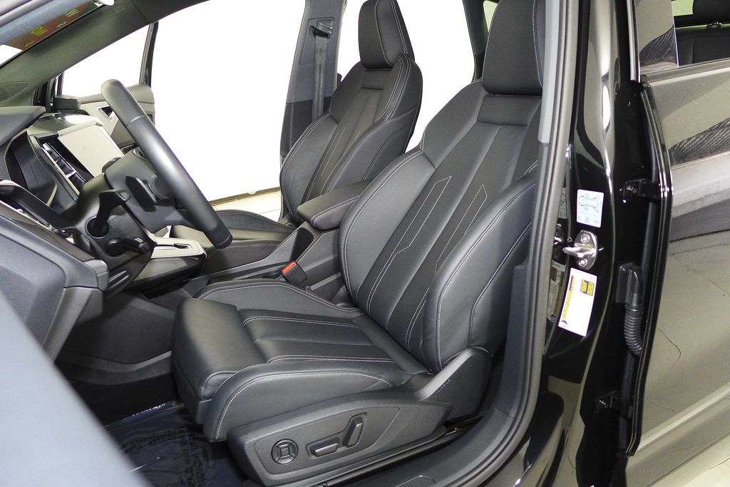 Thumbnail: 2023 Audi Q4 e-tron - 22