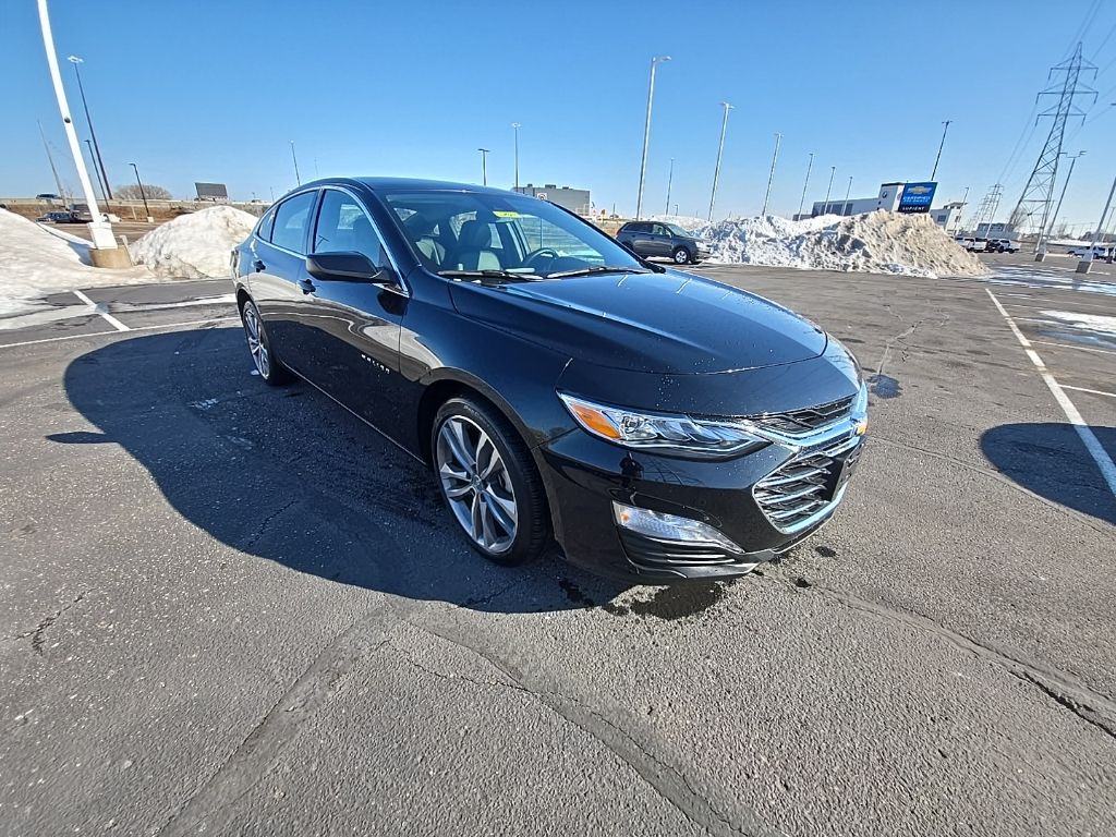 2024 Chevrolet Malibu LT with 2LT FWD