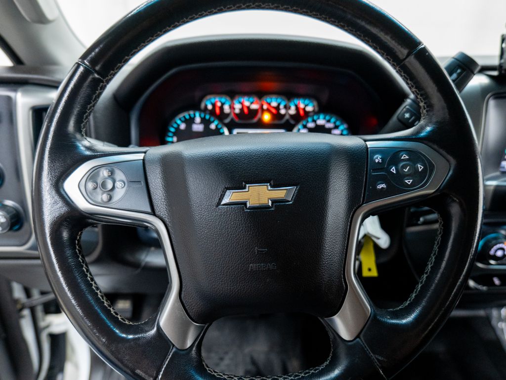 2019 White Chevrolet Silverado 2500HD LT 4X4 Truck
