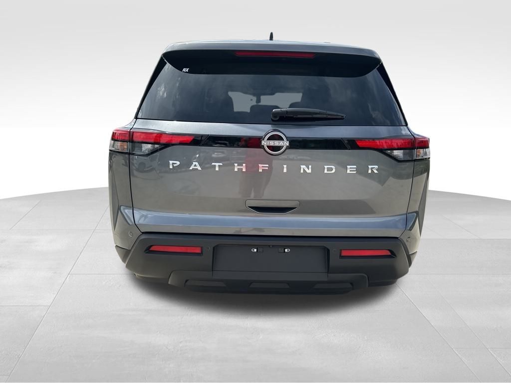 2024 Nissan Pathfinder S 7