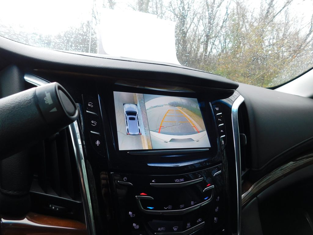 Thumbnail: 2016 Cadillac Escalade - 7