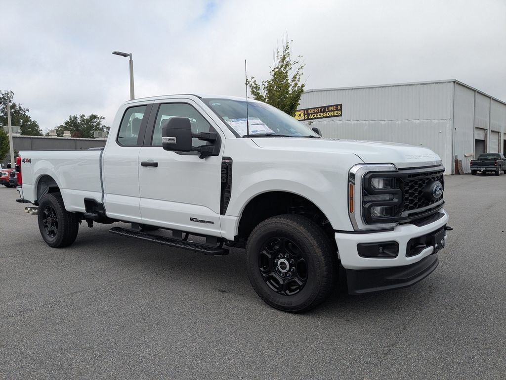 2025 Ford F-350 XL