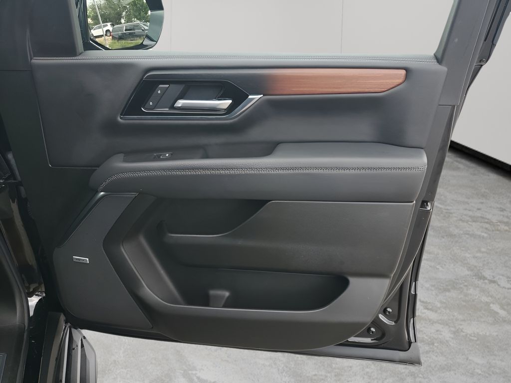 Used Car 2025 Gmc Yukon  Denali For Sale Under $80,000 In Austin, Texas