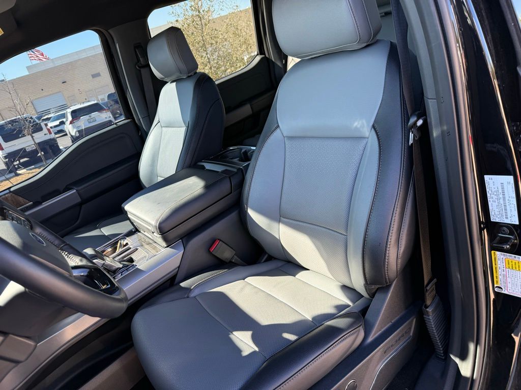 Thumbnail: 2022 Ford F-150 - 13