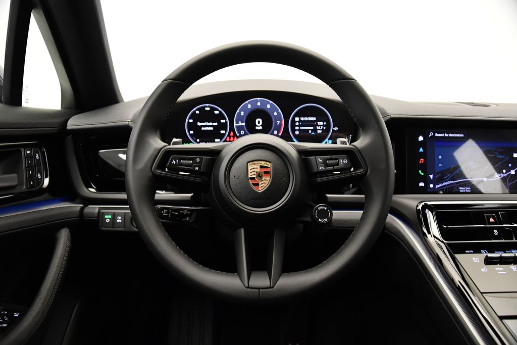 Thumbnail: 2025 Porsche Panamera - 21