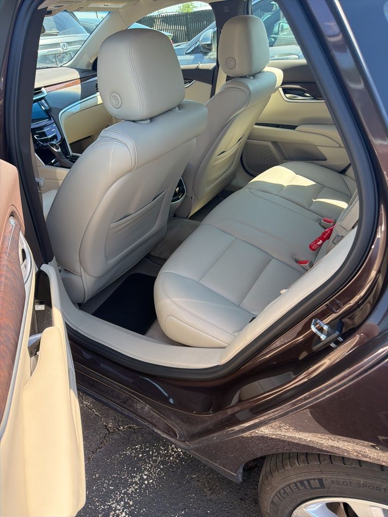 Thumbnail: 2015 Cadillac XTS - 11