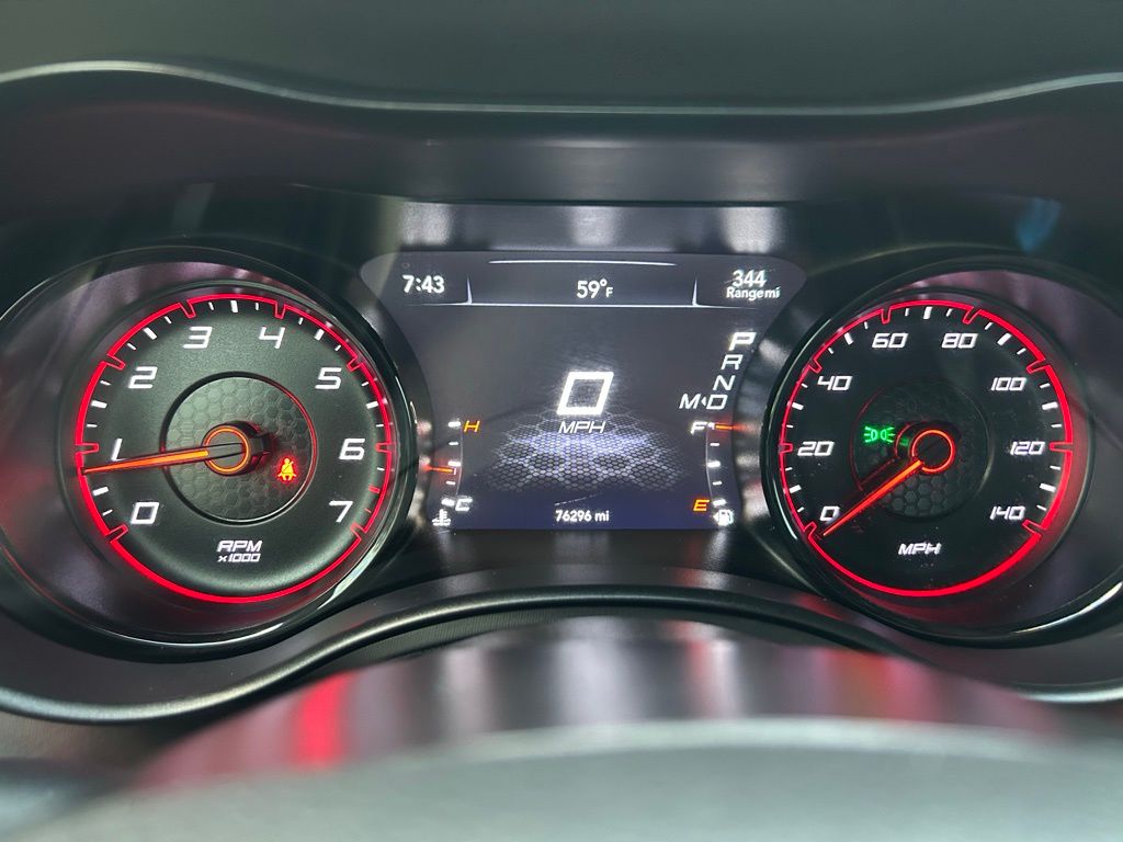 Thumbnail: 2021 Dodge Charger - 22