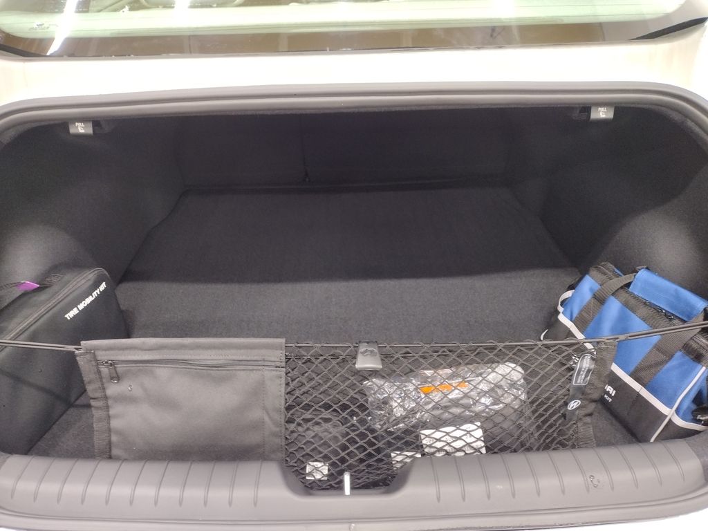 2025 Hyundai IONIQ 6 SEL